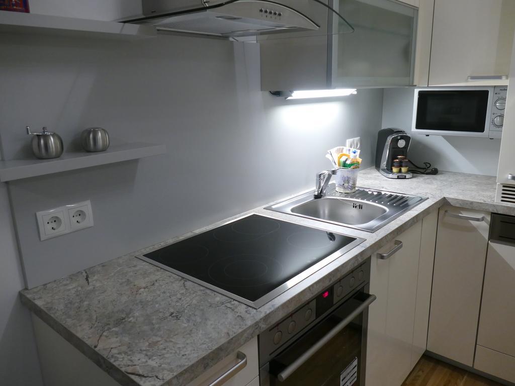 Chads City Apartment Mit Tiefgarage Free Parking Štýrský Hradec Exteriér fotografie